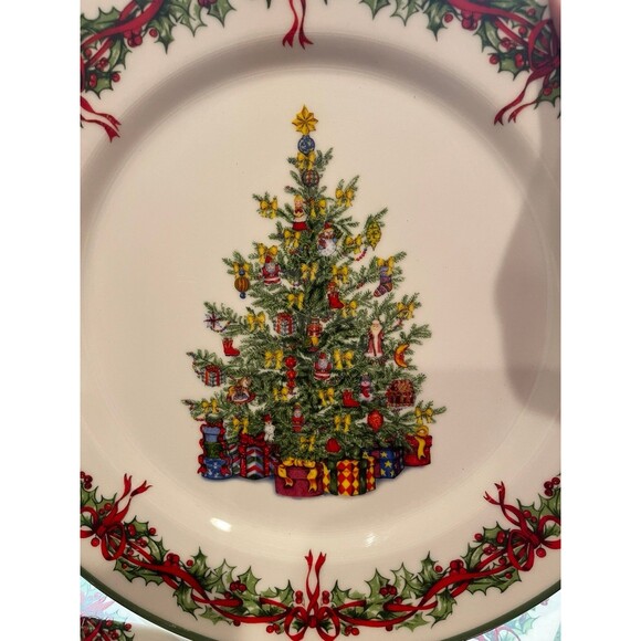 4 Radko Traditions Holiday Celebrations Dinner Plates - Picture 6 of 6